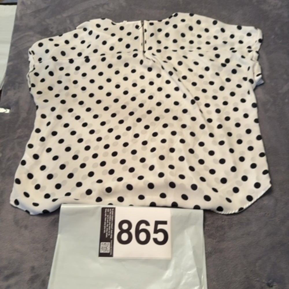 Unknown Blouse Women XL White Black Polka Dot Graphic Casual Lightweight Shirt - Picture 3 of 3